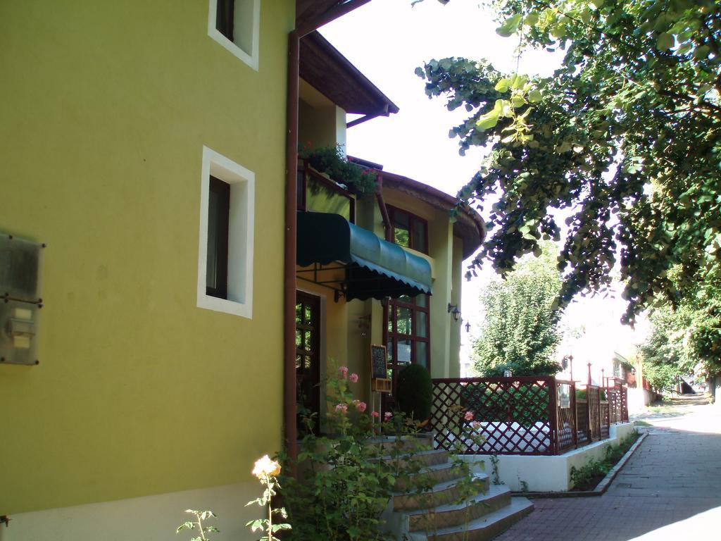 Pension Edelweiss Hotel Kültér fotó